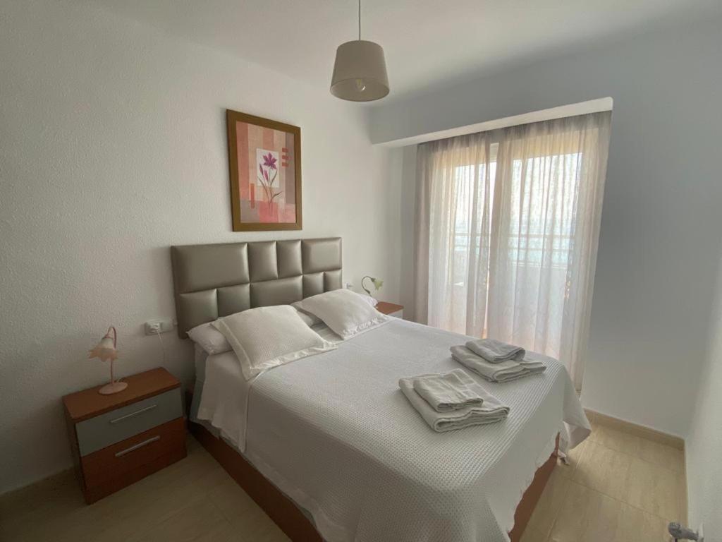 Appartamento Piso Exclusivo En Primera Linea De Playa Torre Del Mar Esterno foto